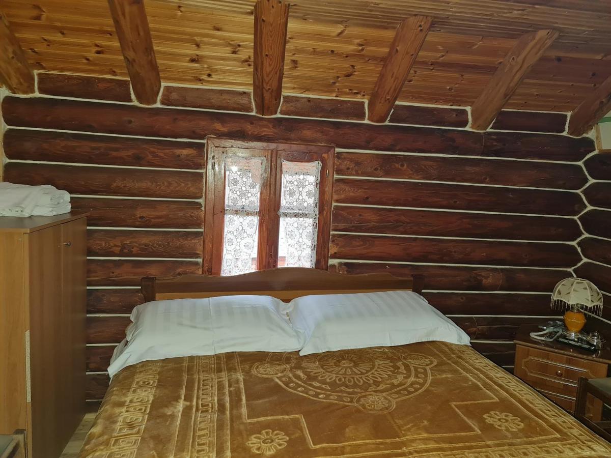 Sofra Kolonjare Agroturizem Hotel Erseka Kültér fotó